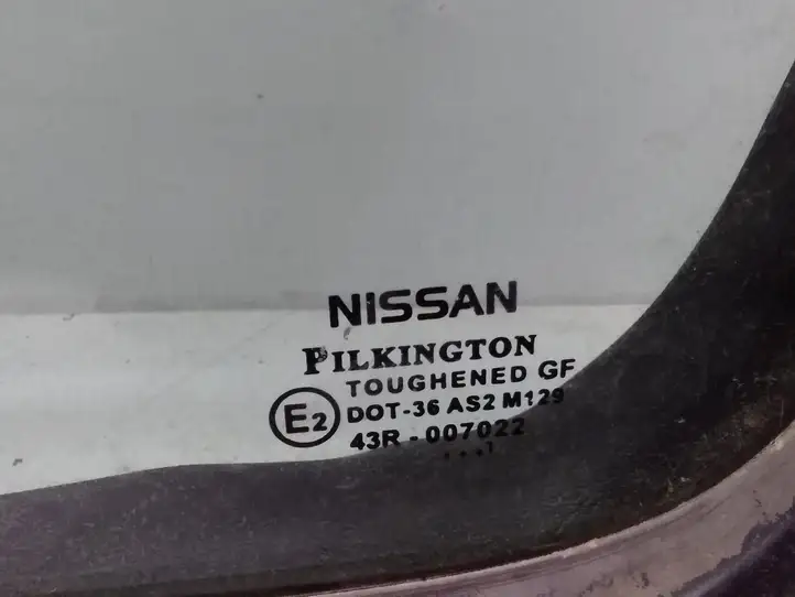 Nissan Almera N16 (2000 - 2010) Форточка двери — фото 3
