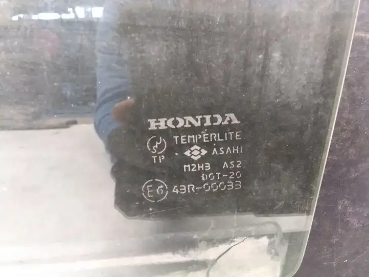Honda HR-V (1998 - 2005) Стекло задней двери — фото 2