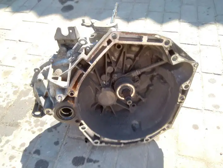 Nissan Qashqai (2006 - 2010) K9K Механическая коробка передач, 6 передач — фото 1