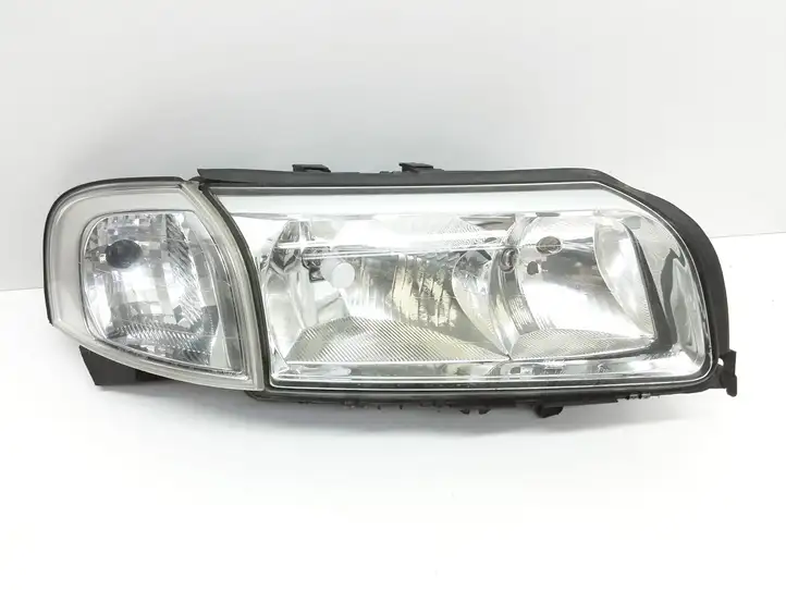 Volvo S80 (2004 - 2006) 3678543 Передняя фара — фото 1