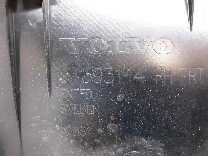 Volvo XC90 (2014 - 2019) 31393114 Обшивка передней двери — фото 4