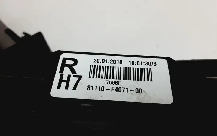 Toyota C-HR I (2016 - 2022) 81110F4071 Передняя фара — фото 4