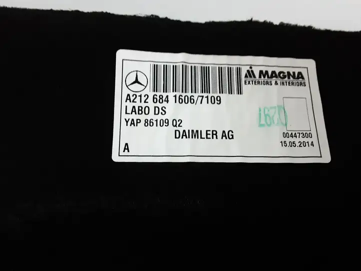 Mercedes-Benz E W212 (2009 - 2016) A2126841606 Коврик багажника — фото 2