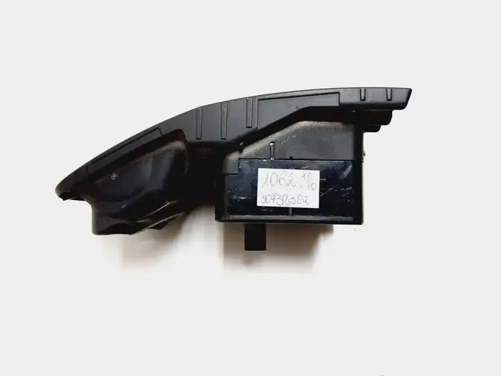 Volvo XC90 (2006 - 2014) 30739302 Включатель фонарей — фото 2