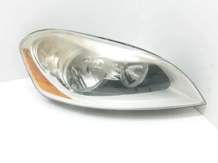 Volvo XC60 (2008 - 2013) 30763146 Передняя фара — фото 1