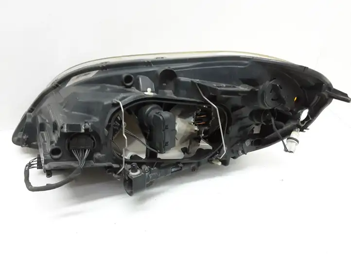 Volvo XC60 (2008 - 2013) 30763146 Передняя фара — фото 2
