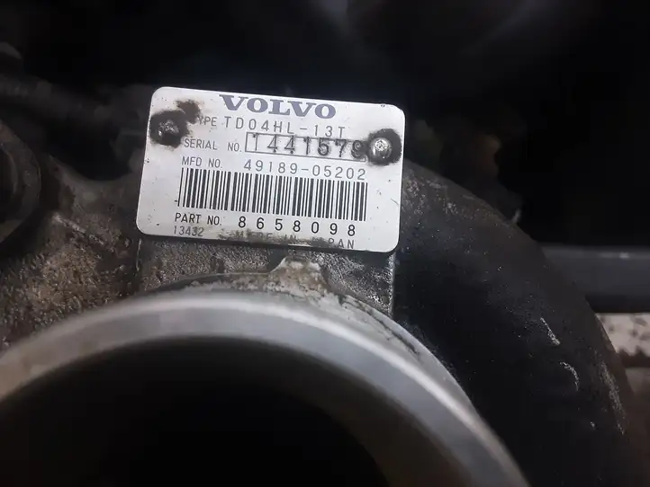 Volvo XC70 (2000 - 2004) 8658098 Турбина — фото 2