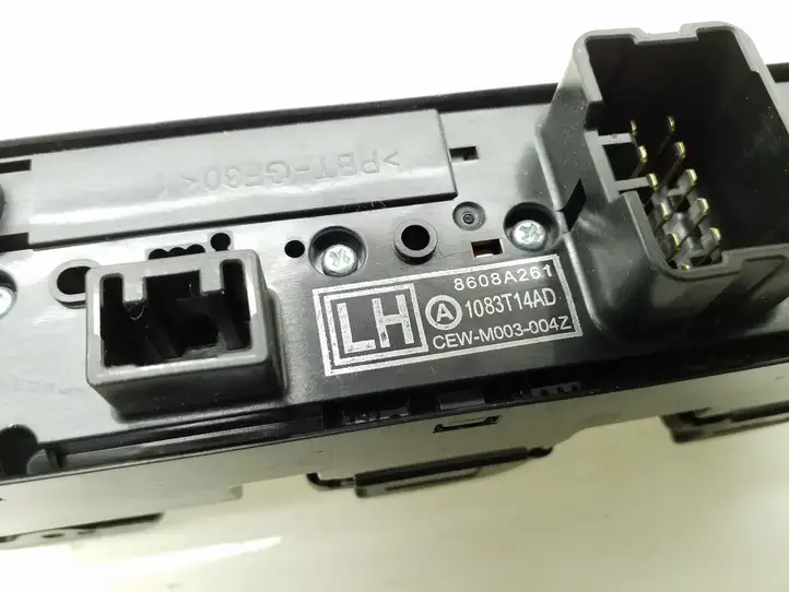 Mitsubishi ASX (2010 - 2016) 8608A261 Кнопка стеклоподъемников — фото 4