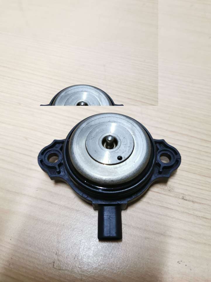 BMW 3 GT F34 (2013 - 2017)  7593719 Шкив распределительного вала / ванус