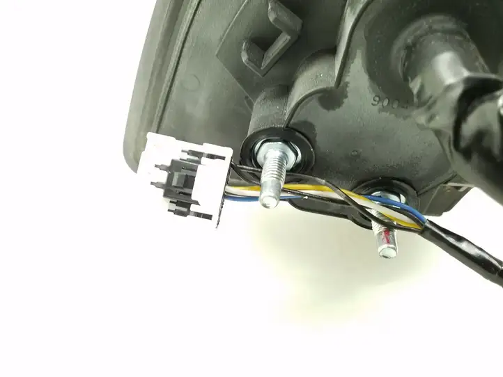 Mitsubishi ASX (2010 - 2016) E4022588 Боковое зеркало с электроприводом — фото 4