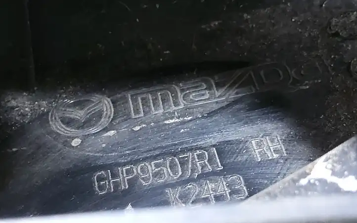 Mazda 6 (2012 - 2015) GHP9507S1 Жабо стеклоочистителей — фото 5