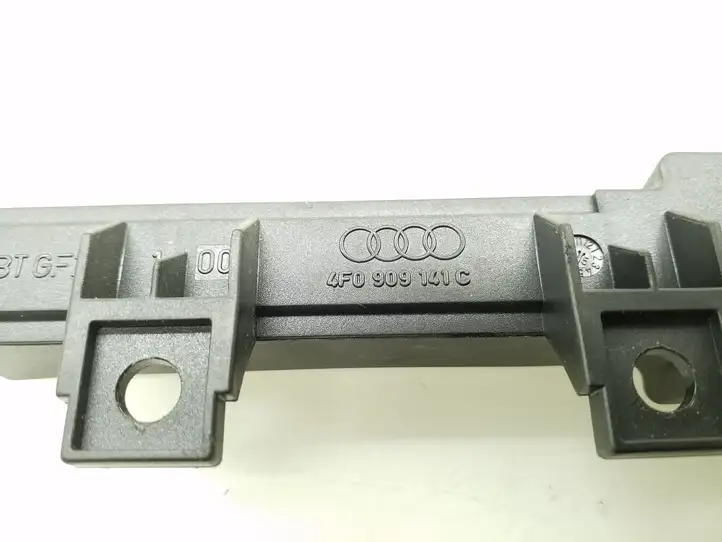 Audi Q7 4L (2009 - 2015) 4F0909141C Усилитель антенны — фото 3