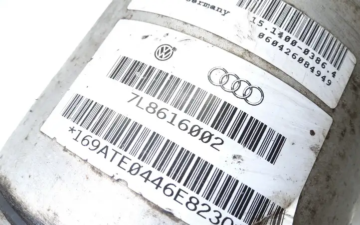 Audi Q7 4L (2009 - 2015) 7L8616002 Задняя пневмостойка — фото 2