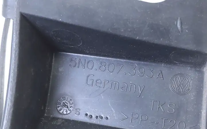 Volkswagen Tiguan (2007 - 2011) 5N0807393A Кронштейн заднего бампера — фото 2