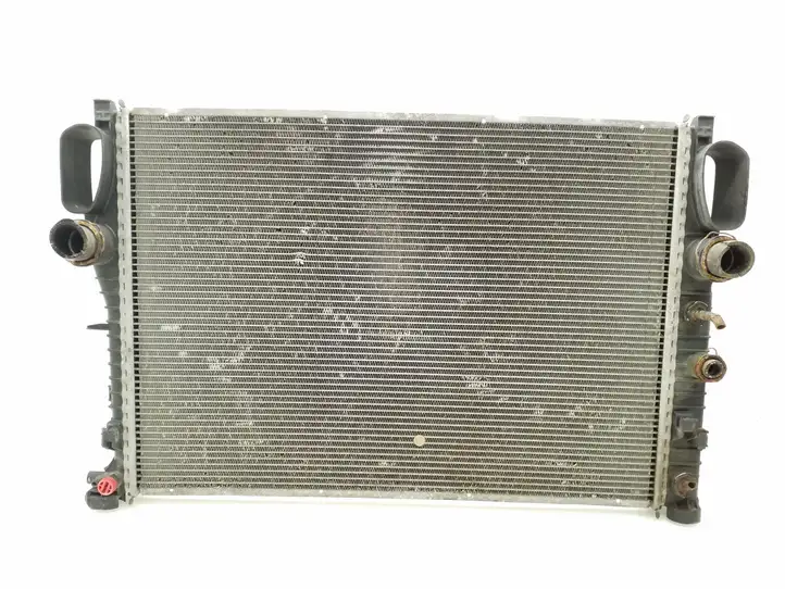 Mercedes-Benz E W211 (2002 - 2009) A2115001302 Радиатор охлаждающей жидкости двигателя — фото 3
