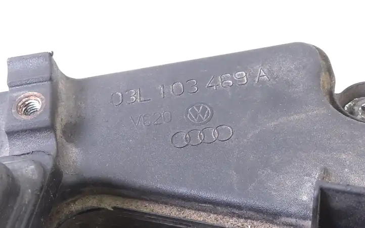 Audi Q5 SQ5 (2008 - 2012) 03L103469A Крышка головки блока цилиндров — фото 2