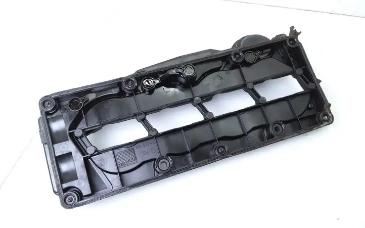 Audi Q5 SQ5 (2008 - 2012) 03L103469A Крышка головки блока цилиндров — фото 4