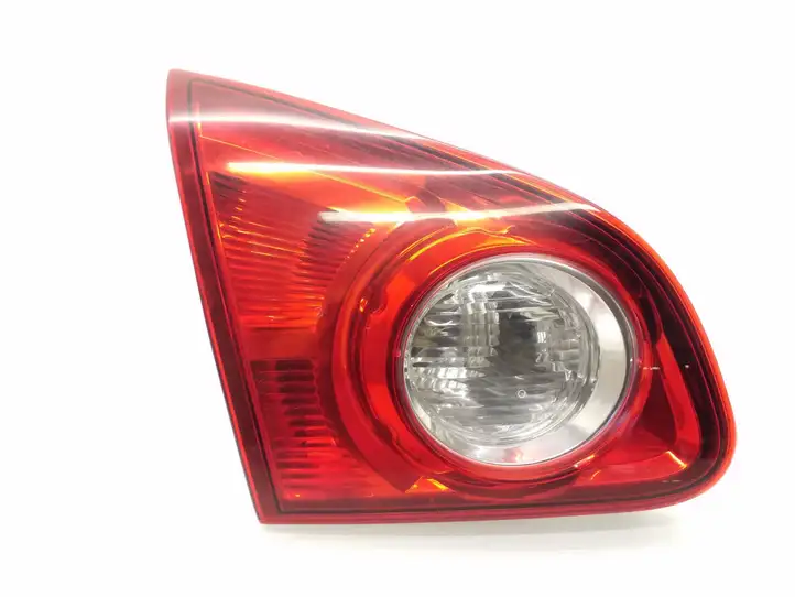 Nissan Qashqai (2006 - 2010) 26555JD800 Задний фонарь в крышке багажника — фото 1