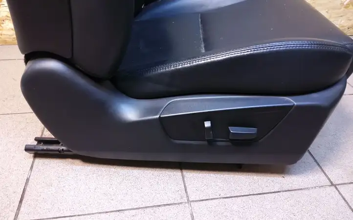 Suzuki Kizashi (2009 - 2015) Комплект салона — фото 8