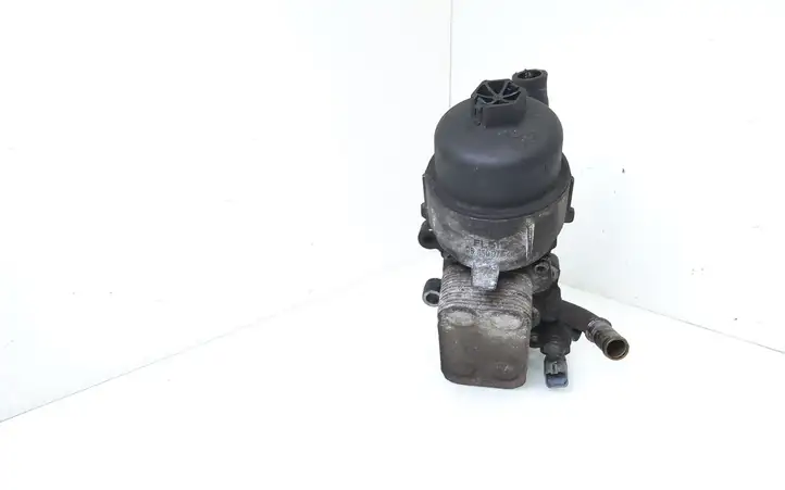Ford Kuga I (2008 - 2012) 9685997780 Кронштейн масляного фильтра — фото 3
