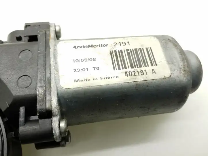 Nissan Qashqai (2010 - 2013) 402191A Стеклоподъемник задней двери — фото 3