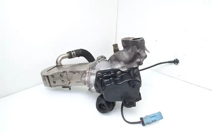 Ford Kuga I (2008 - 2012) V29004027 Охладитель клапана EGR — фото 2