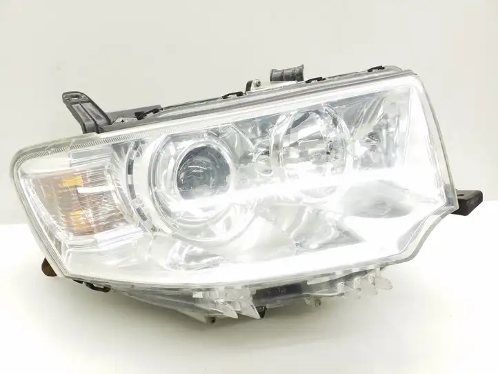 Mitsubishi L200 (2006 - 2014) P7975 Передняя фара — фото 4
