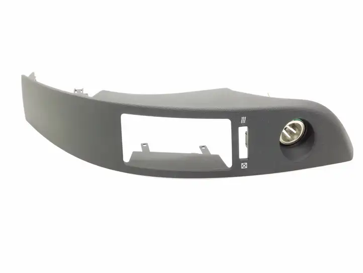 Toyota Corolla Verso AR10 (2004 - 2009) 5568064010 Прочие детали панели — фото 1