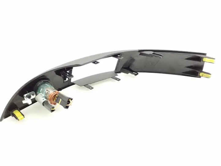 Toyota Corolla Verso AR10 (2004 - 2009) 5568064010 Прочие детали панели — фото 2
