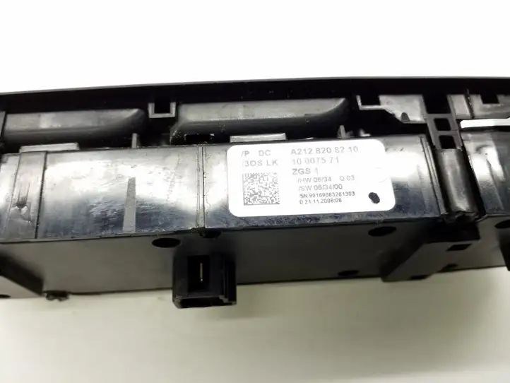 Mercedes-Benz C W204 (2007 - 2014) A2128208210 Блок кнопок стеклоподъемников — фото 4