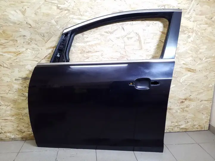 Opel Astra J (2009 - 2012) Дверь — фото 1