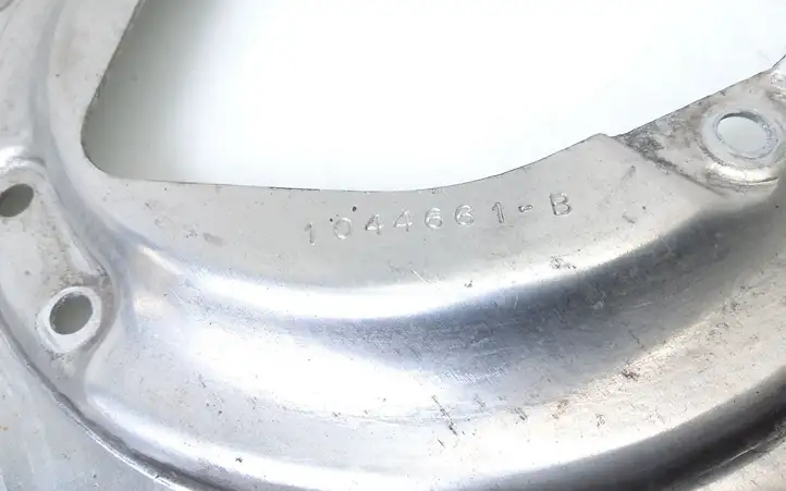 Tesla Model 3 (2017 - 2023) 1044661B Пыльник тормозного диска передний — фото 2