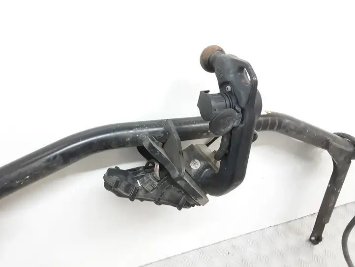 Seat Ateca (2016 - ) 575803880C Комплект буксировочного крюка — фото 3