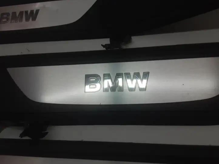 BMW 7 F01 (2008 - 2016) 7181013 Внутренняя обшивка порога (комплект) — фото 5
