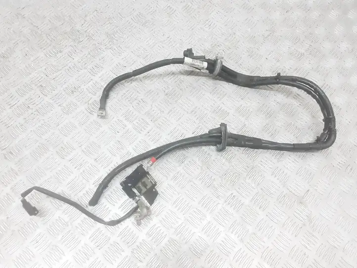 Volvo S60 (2013 - 2018) 31473646 Плюсовой провод аккумулятора — фото 1