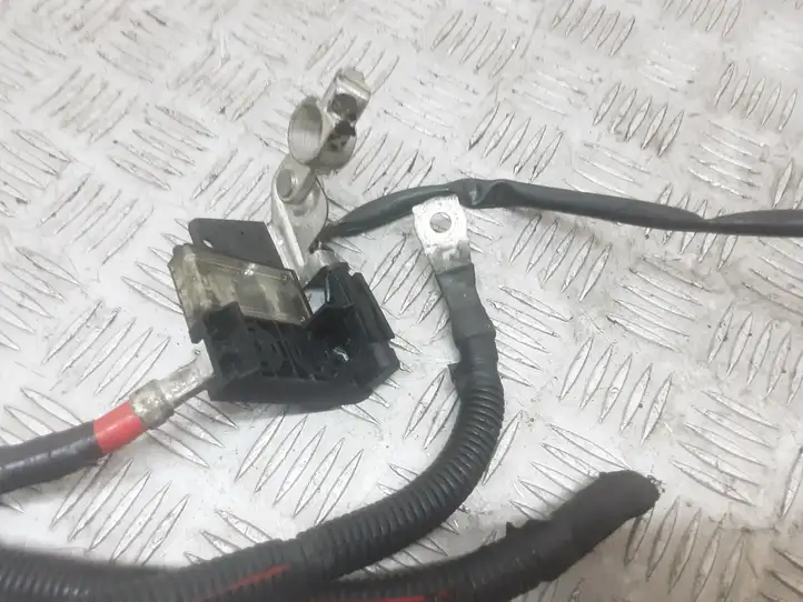 Volvo S60 (2013 - 2018) 31473646 Плюсовой провод аккумулятора — фото 5