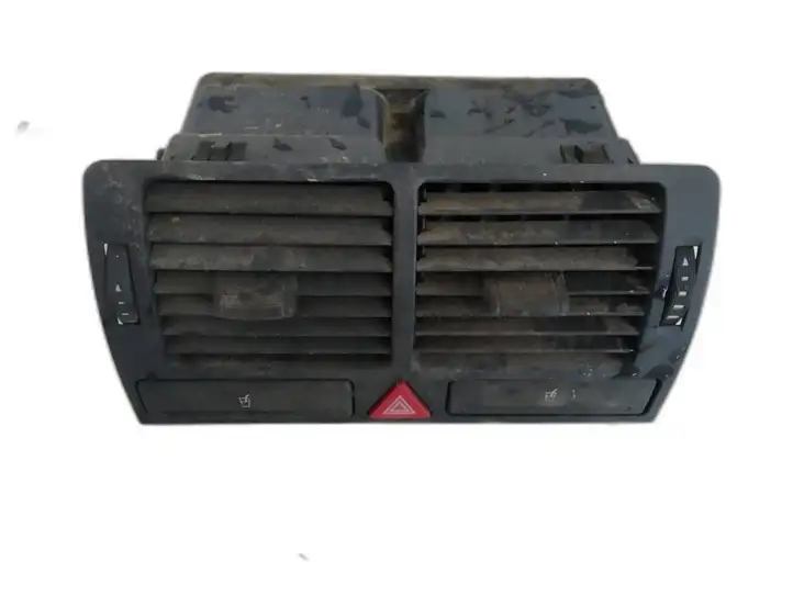 (2002 - ) 8z0820951 Центральный воздушный дефлектор — фото 2
