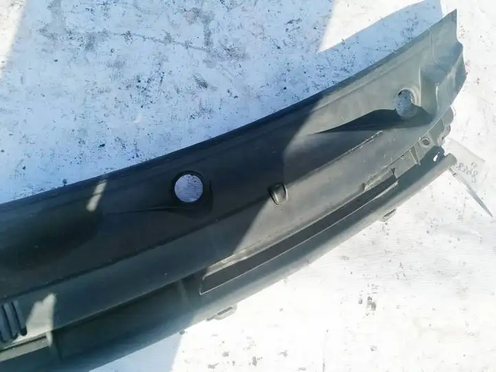 Toyota Yaris (2005 - 2009) 5578352220 Жабо стеклоочистителей — фото 2