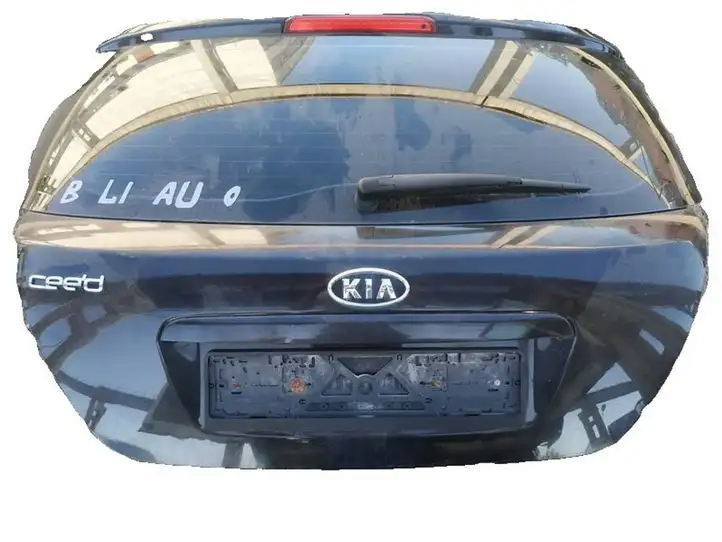 Kia Ceed (2006 - 2010) juodas Крышка багажника — фото 1