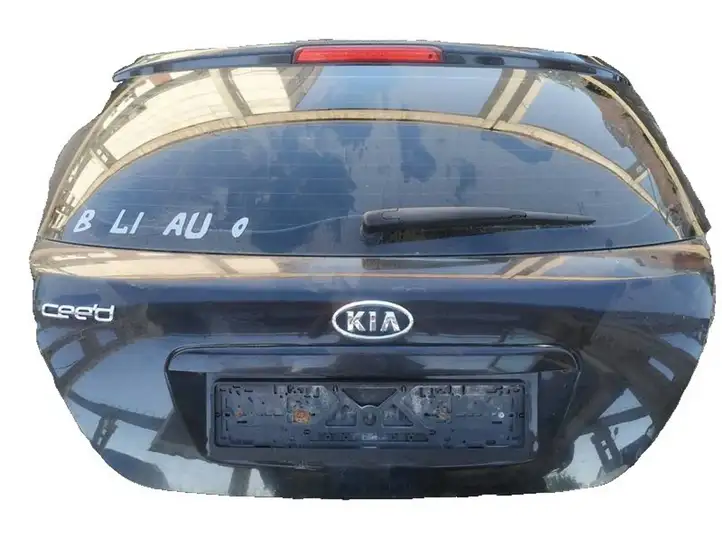 Kia Ceed (2006 - 2010) juodas Крышка багажника — фото 2