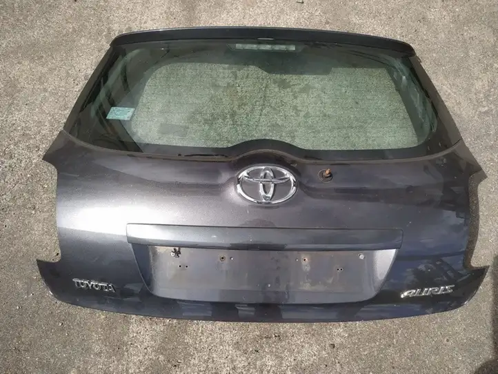 Toyota Auris 150 (2006 - 2012) PILKAS Крышка багажника — фото 1