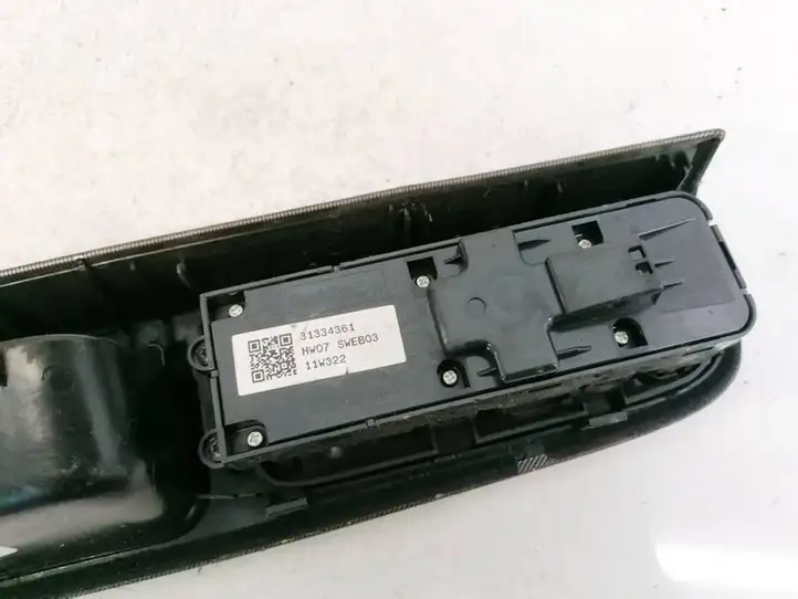 Volvo C30 (2010 - 2013) 31334361 Кнопка стеклоподъемников — фото 2