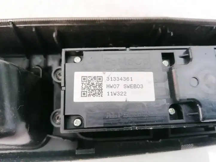 Volvo C30 (2010 - 2013) 31334361 Кнопка стеклоподъемников — фото 3