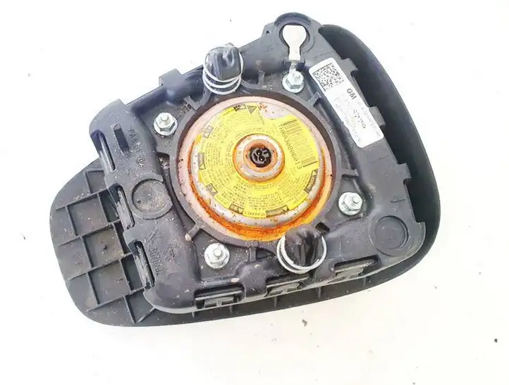 Opel Astra J (2009 - 2012) 13299779 Подушка безопасности руля — фото 3