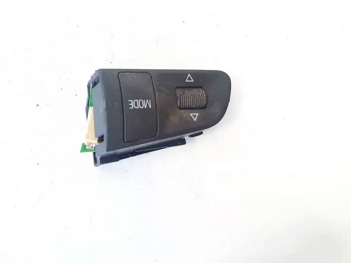 Audi A6 S6 C6 4F (2004 - 2008) 4f0951527 Кнопки на рулевом колесе — фото 1