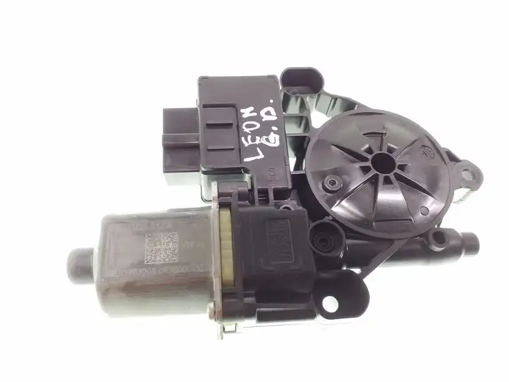 Seat Leon (5F) (2012 - 2019) 5Q0959812A Стеклоподъемник задней двери — фото 1
