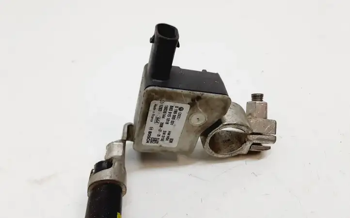 Audi A4 S4 B8 8K (2007 - 2011) 8K0915181B Минусовой провод аккумулятора — фото 2