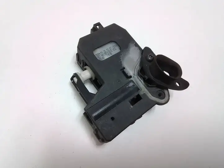 Volvo S80 (2004 - 2006) 30716522 Замок крышки топливного бака — фото 3