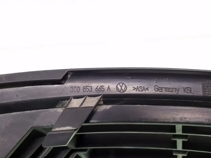 Volkswagen PASSAT B6 (2005 - 2010) 3C0853665A Решетка противотуманной фары — фото 3