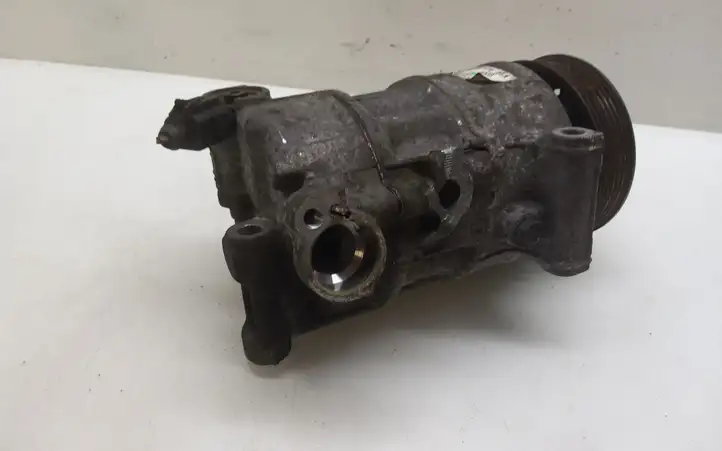 Volkswagen Touran I (2003 - 2010) 5N0820803 Компрессор (насос) кондиционера воздуха — фото 4